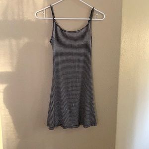 Women’s brandy Melville dress